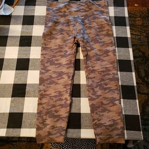 Spanx Camo Mid Length Leggings